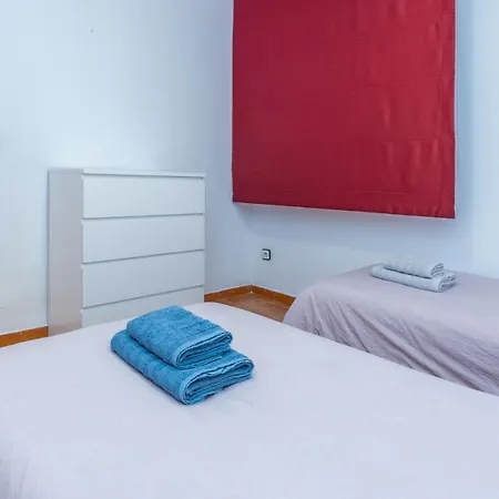 2br Urban Getaway - Good Wifi, Swimming Pool شقة *