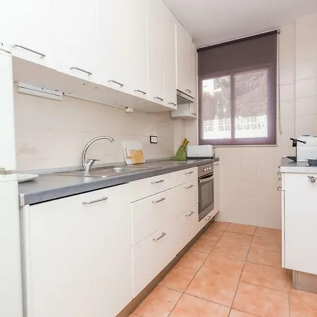 2br Urban Getaway - Good Wifi, Swimming Pool * Fuengirola